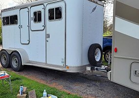 1997 Featherlite Horse Trailer in London, Ohio