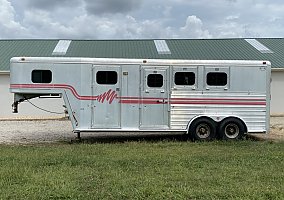 1995 Hart Horse Trailer in Lucama, North Carolina