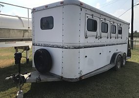 1992 Other Horse Trailer in Von Ormy, Texas