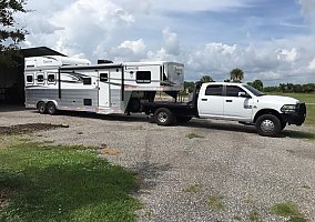 2017 Lakota Horse Trailer in Fellsmere, Florida