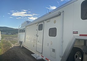 2007 Cimarron Horse Trailer in Arthur, Nebraska