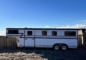 2009 Hawk Horse Trailer in Ranchos De Taos, New Mexico